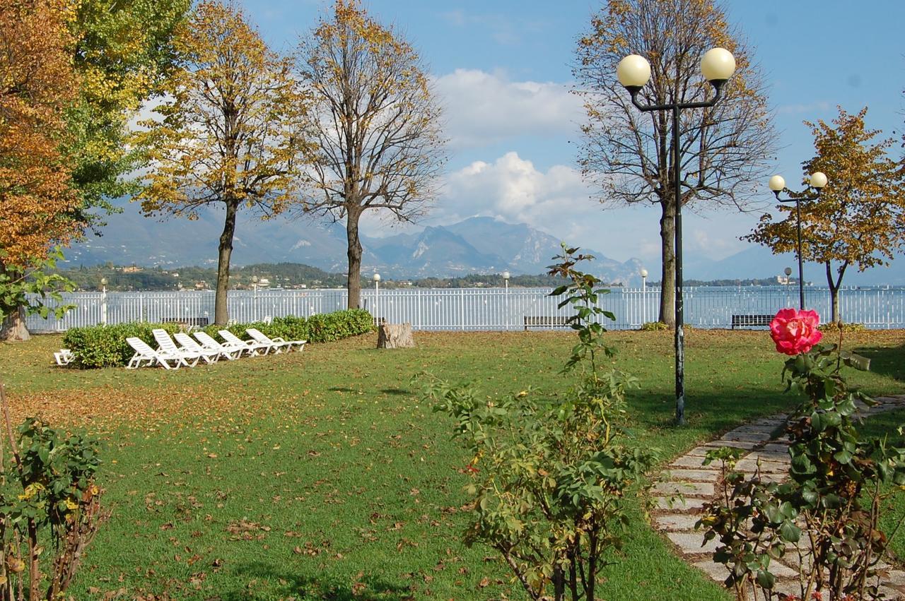 Hotel Stella Del Benaco Manerba del Garda Dış mekan fotoğraf